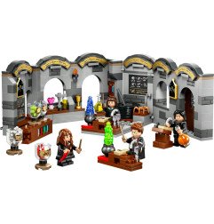 LEGO Harry Potter 76431 Hogwarts Castle: Potions Class  3
