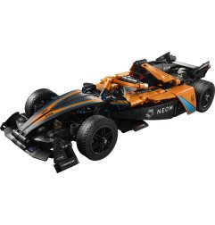 LEGO Technic 42169 NEOM McLaren Formula E Race Car 3